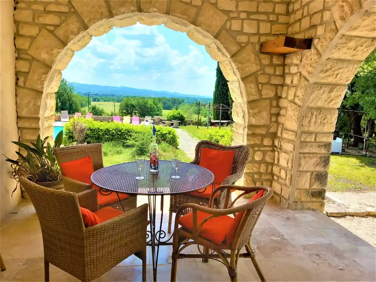 Appartement la porte d'orient vue 2